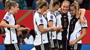 DFB-Frauen feiern klaren Sieg gegen Island