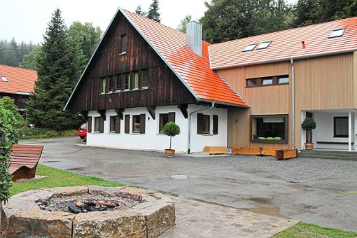 Das Jugend- und Freizeitheim Fehrenbacherhof liegt bei Hofstetten. Die Einrichtung der evangelischen Kirchengemeinde steht allen Konfesstionen zur Nutzung offen. Foto: Fotos: Störr