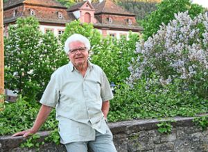 Am Pfingstsonntag wurde Dettingens Heimatforscher Karl-Josef Sickler 70 Jahre alt. Foto: Henger Foto: Schwarzwälder Bote