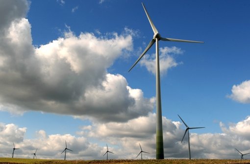 Bis zum Jahr 2020 sollen etwa zehn Prozent des baden-württembergischen Stroms aus Windkraft gewonnen werden. Foto: dpa