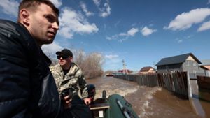 Flutwelle in Russland steigt noch an
