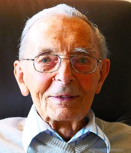 Ernst Heß an seinem 100. Geburtstag.  Foto: Fritsch Foto: Schwarzwälder-Bote