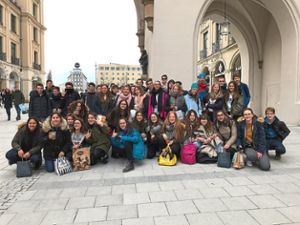 Die Gruppe genießt die gemeinsame Woche –­ inklusive Ausfahrt nach München.  Foto: Schule Foto: Schwarzwälder Bote