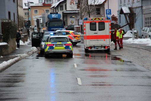 Bei einem Unfall in Eutingen sind zwei Frauen leicht verletzt worden. Foto: Feinler