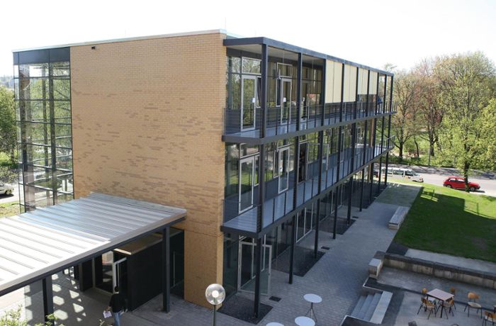 Weiterführende Schulen: Die Staatliche Feintechnikschule mit Technischem Gymnasium in Schwenningen