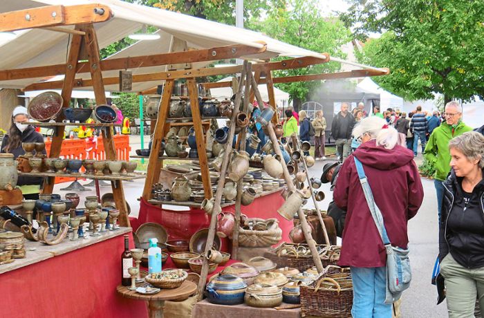 Töpfer- und Kunsthandwerkermarkt: Mehr als 100 Stände in Melchingen