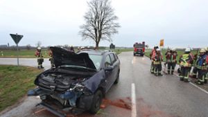 Das Auto war an dem Unfall mit dem Kleinbus beteiligt. Foto: dpa/Karl-Josef Hildenbrand