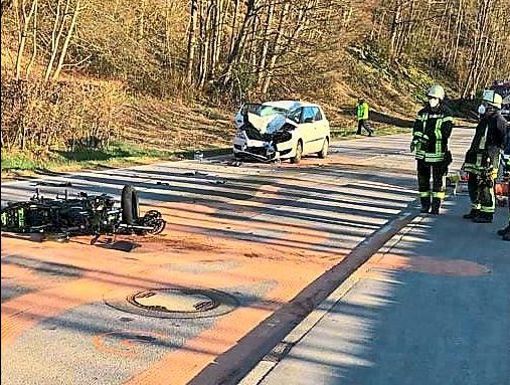 Schwer verletzt wurde ein 19-jähriger Motorradfahrer bei einem Unfall am Mittwoch.   Foto: Feuerwehr