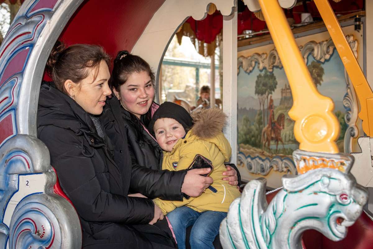 Trotz der aktuellen Winterpause hat der Europa-Park eigens zur Begrüßung der geflüchteten  Familien mehrere Attraktionen geöffnet.