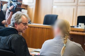 Eine Krankenschwester ist vom Heilbronner Landgericht zu einer Bewährungsstrafe verurteilt worden, weil sie aus Mitleid getötet hatte. Foto: dpa