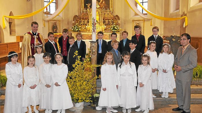 21 Kinder feiern erstmals Kommunion