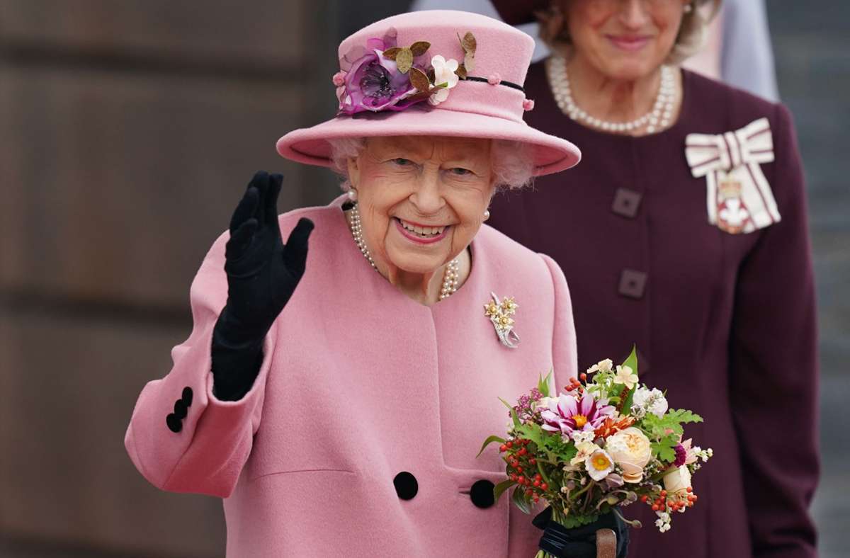 Großbritanniens dienstälteste Monarchin ist für ihre robuste Gesundheit bekannt. Foto: dpa/Jacob King