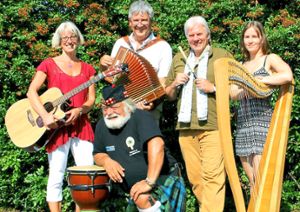 Zu einem Benefizkonzert mit der Celtic-Folk-Band An Clochan wird am Samstag, 17. November, ins Eschle in Schönwald eingeladen.  Foto: Veranstalter Foto: Schwarzwälder Bote
