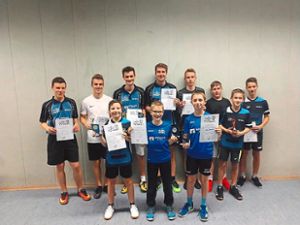 Die elf Teilnehmer der Jugend-Vereinsmeisterschaften des Tischtennisvereins Foto: Tischtennisverein Foto: Schwarzwälder Bote