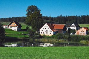 Beim idyllischen Mönchhof findet am Montag die Aktion Hardter helfen Hardtern statt. Foto: Dold
