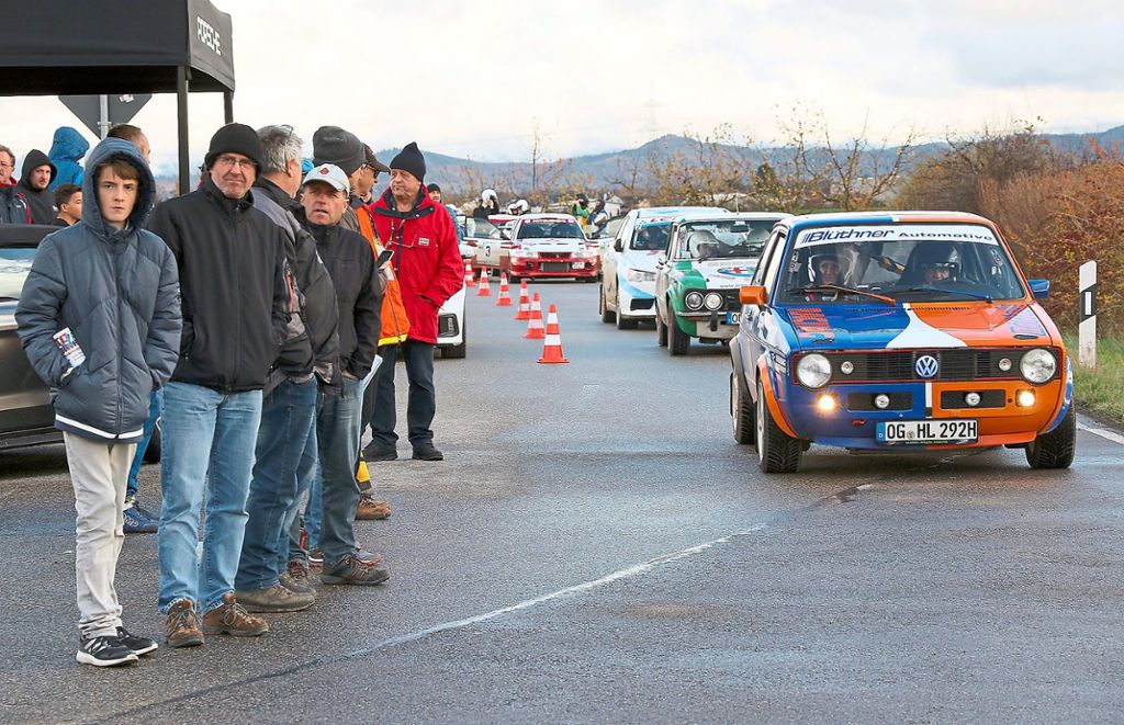 Bei der Ried-Rallye haben die Zuschauer Gelegenheit, die Autos aus der Nähe zu sehen – hier beim Rennen vor zwei Jahren.