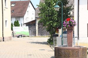 Mit dem Platz hinter der Kirche hat sich der Höfendorfer Ortschaftsrat in seiner jüngsten Sitzung befasst.  Foto: Beiter Foto: Schwarzwälder-Bote