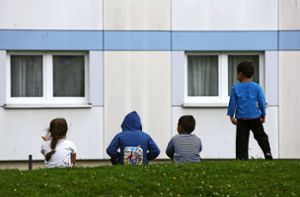 Stuttgart sei bei der  Unterbringung von Flüchtlingen „an der Grenze des Organisierbaren und Machbaren angelangt“, sagt Oberbürgermeister Frank Nopper (Symbolbild). Foto: dpa/Bernd Wüstneck