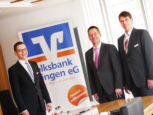 Triumvirat an der Spitze der Volksbank Ebingen: Benjamin Wurm, Andreas Fandrich und Robert Kling (von links)  Foto: Eyrich Foto: Schwarzwälder-Bote