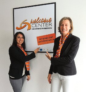 Freuen sich über den Start des Seminarprogramms Cornelia Lüth (rechts) und Michela Crispo.  Foto: Gewinnerregion Foto: Schwarzwälder-Bote