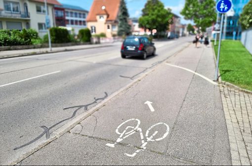Sicher nicht optimal, dass hier der Fahrradweg einfach zu Ende ist. Foto: Engelhardt