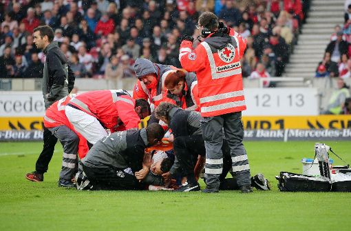 Christian Gentner hat sich im Spiel gegen Wolfsburg schwer verletzt. Foto: Baumann