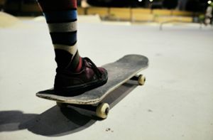 Der junge Skateboarder starb noch am Unfallort. (Symbolbild) Foto: imago images/Cavan Images