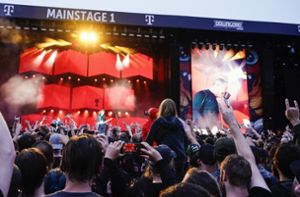 Im vergangenen Jahr spielten Metallica beim Download Germany Festival am Hockenheimring – nun wurde  es für 2023 abgesagt. (Archivbild) Foto: dpa/Uwe Anspach
