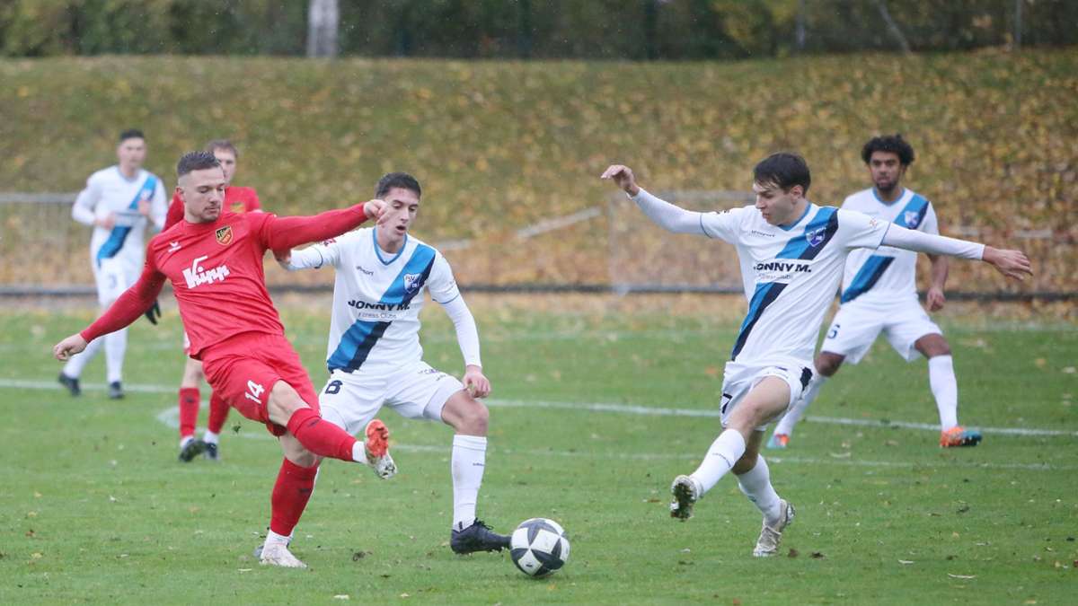 FC Holzhausen: Holzhausen bezwingt Bietigheim-Bissingen trotz Pausenrückstand mit 3:1