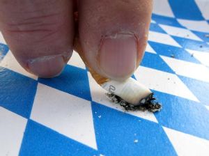 Volksbegehren für strenges Rauchverbot erfolgreich Quelle: Unbekannt