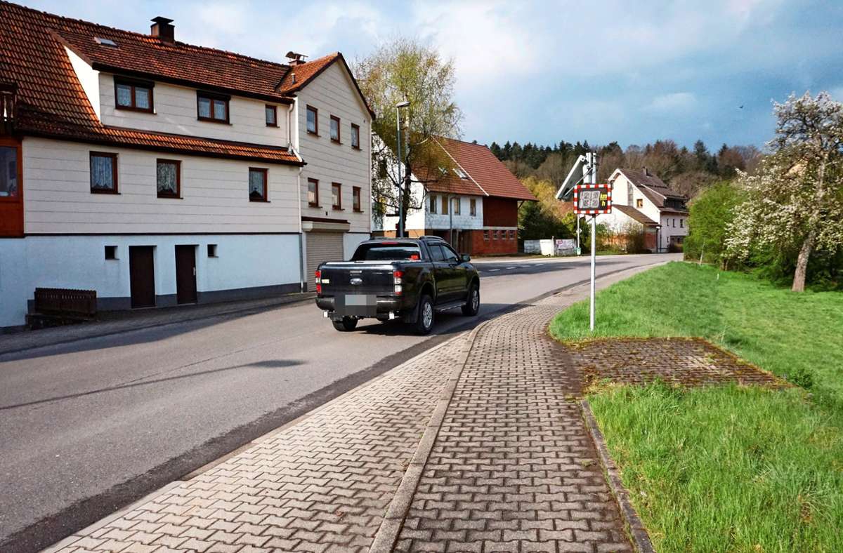 In der Ortsdurchfahrt von Schwarzenberg ändert sich nichts. Es bleibt vorerst bei Tempo 50. Foto: Krokauer