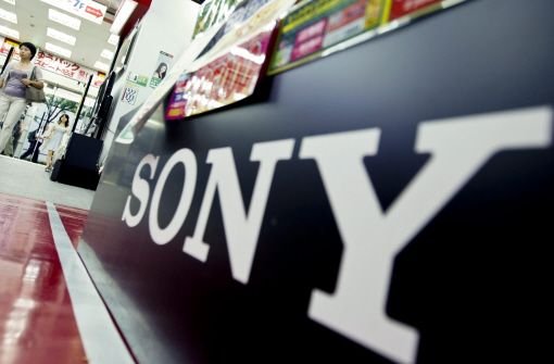 Sony bringt die Playstation-Netzwerke wieder zum laufen.  Foto: dpa