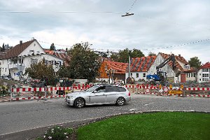Dicht: Neben der Salzstetter Straße (rechts) ist nun auch noch die Einfahrt Breitenäckerweg gesperrt. Foto: Fritsch