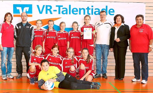 Die D-Mädchen der SpVgg Aldingen qualifizierten sich für die Endrunde um den VR-Cup an diesem Wochenende. Foto: Peiker Foto: Schwarzwälder-Bote