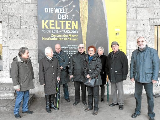 Die Ausstellung endet am 17. Februar. Das Bild zeigt die Teilnehmer am Kunstgebäude Stuttgart.  Foto: Bechtle Foto: Schwarzwälder-Bote