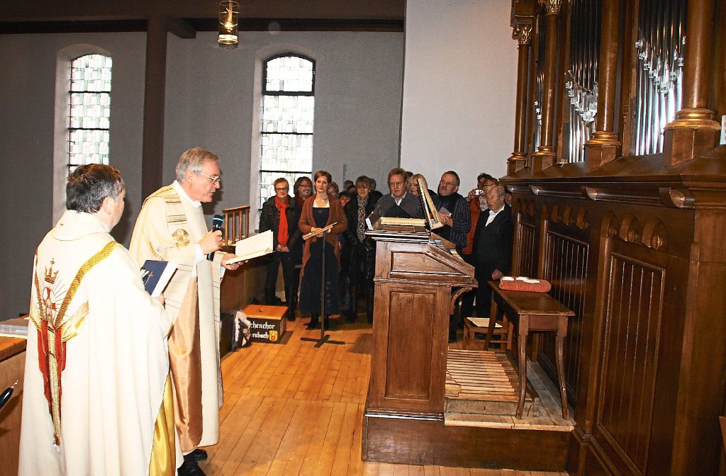 Die  Begleitung der Orgelweihe war der  Höhepunkt für den Kirchenchor Weilersbach im vergangenen Jahr, dessen Leitung  Agnes Suszter (Mitte) übernommen hat. Foto: Preuß Foto: Schwarzwälder-Bote