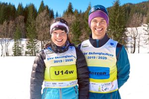 Daria Klaiber und Moritz Waidelich liefen beim verspäteten Silvesterlauf des WSV Mehrstetten jeweils auf Platz eins.Foto: SCE Foto: Schwarzwälder Bote