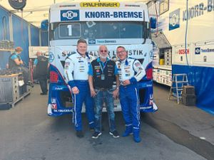 Drei Renn-Generationen Hahn (von links): Lukas, Konrad und Jochen  Foto: Hahn Racing