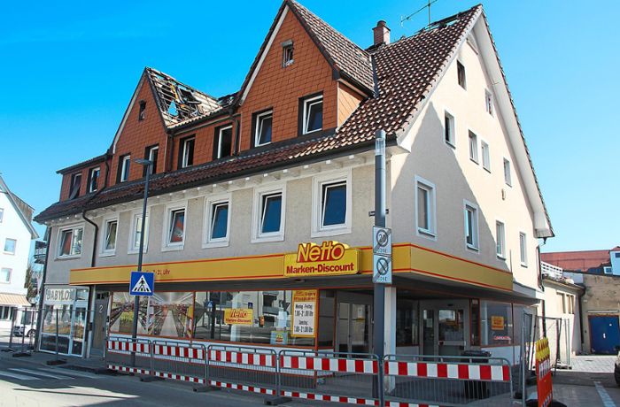 Schwenninger Marktplatz: Brandhaus wird abgerissen: Einzug des türkischen Supermarkts platzt