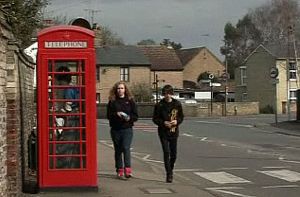 In England ist es wie überall auf der Welt: Das Handy verdrängt die Telefonzelle. Foto: sir