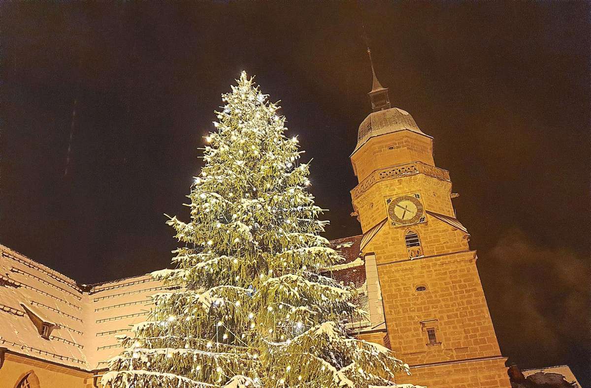 In der Stadtkirche und auch außerhalb werden an Weihnachten Gottesdienste gefeiert. Foto: Müller