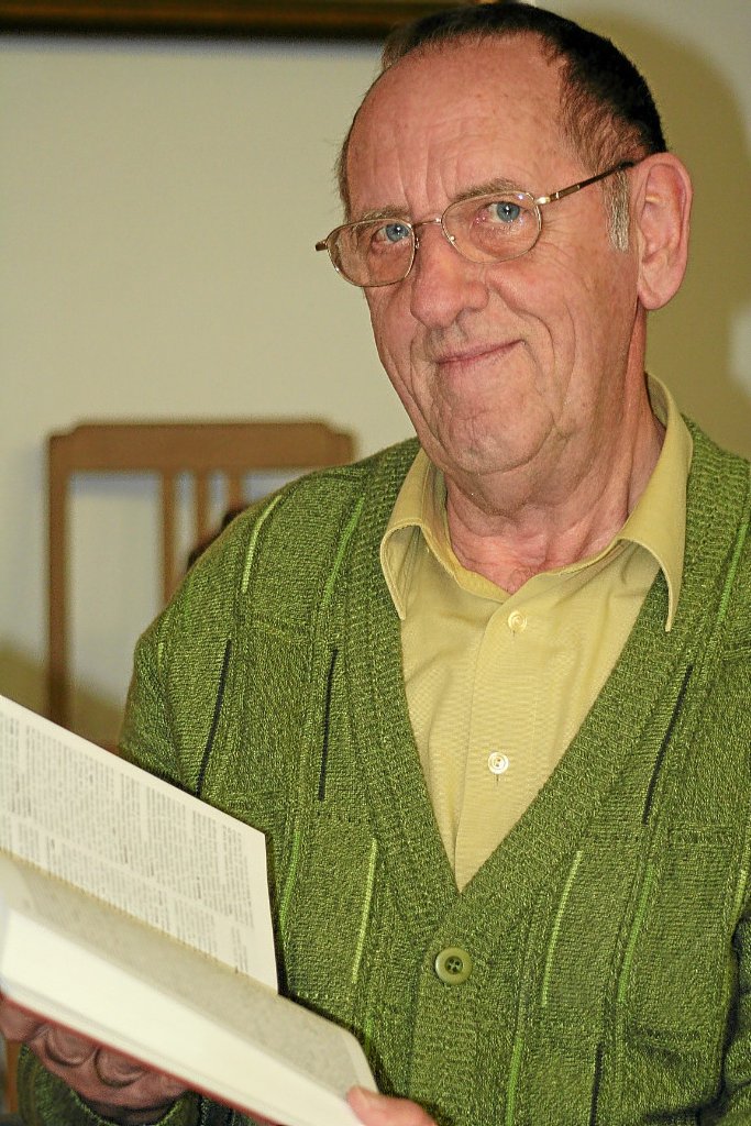 Josef Schiffer aus der Villinger Hammerhalde ist seit fast 40 Jahren Esperantist.  Foto: Heinig Foto: Schwarzwälder-Bote