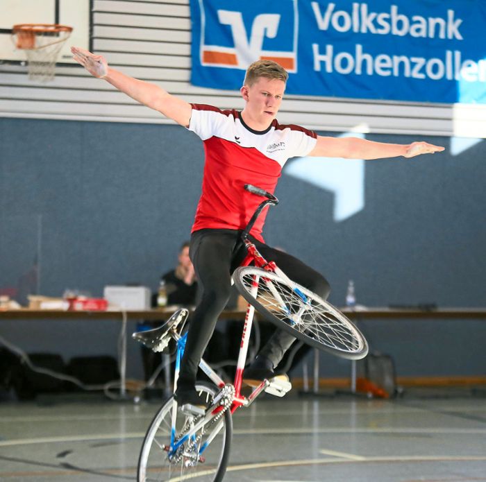 Kunstradsaison startet: Kreismeisterschaft in Trillfingen steht an