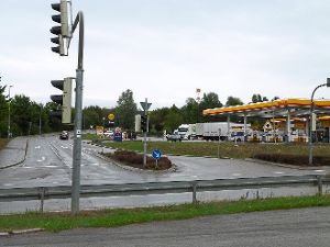 Die Einmündung der Robert-Bosch-Straße in die L 410 ist ab 31. August gesperrt. Foto: Begemann