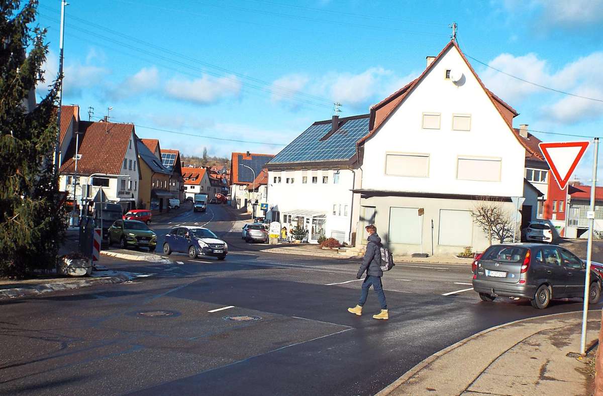 Einen Kreisverkehr anstelle der Kreuzung bei St. Ulrich findet die Mehrheit der befragten Geislinger sinnvoll. Foto: Julia Meene