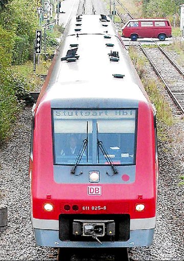 Noch dürfen Dieseltriebwagen der Zollernbahn in Stuttgart einfahren. Nach Fertigstellung von Stuttgart 21 ist das nicht mehr möglich.  Foto: Archiv Foto: Schwarzwälder-Bote