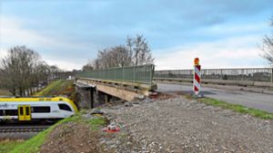 Bahnbrücke bei Hugsweier wird saniert