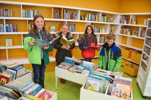 Im Gebäudekomplex des Althengstetter Sportzentrums wurde auch eine moderne Bibliothek eingerichtet. Dort können kostenlos Bücher entliehen werden.  Foto: Bausch Foto: Schwarzwälder Bote