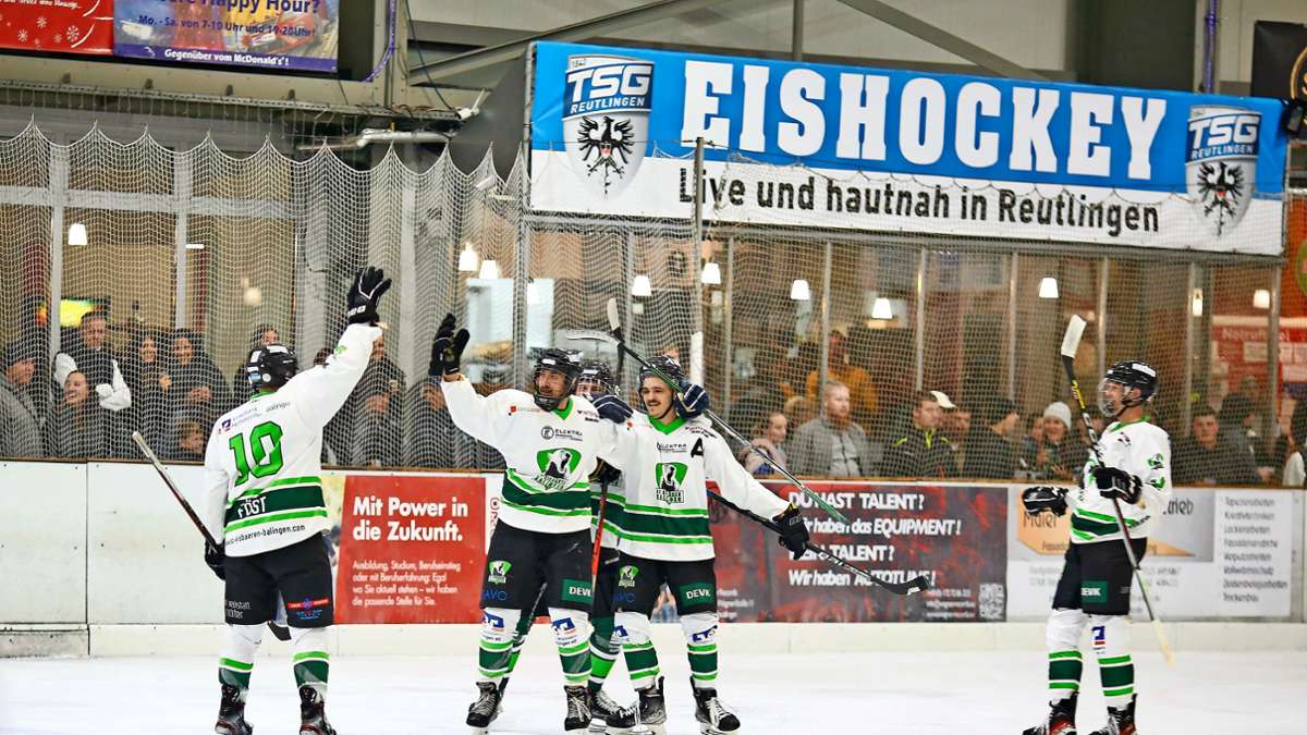Auftakt in der Eishockey-Landesliga Balinger Eisbären siegen in Reutlingen - Sport