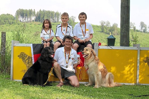 Glückliche Gesichter gab es bei der Familie Ostertag nach dem Wettkampf. Foto: Ostertag Foto: Schwarzwälder-Bote